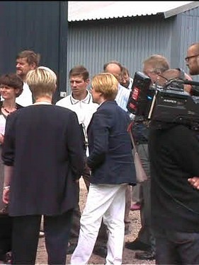 2001 Ministerbesøg billedeserier_32.jpg